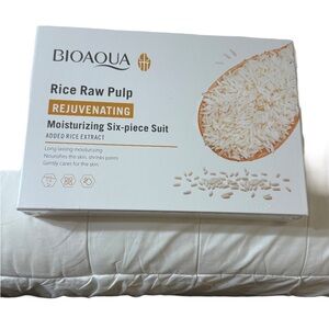 Aqua Rice Raw Pulp Skincare Collection